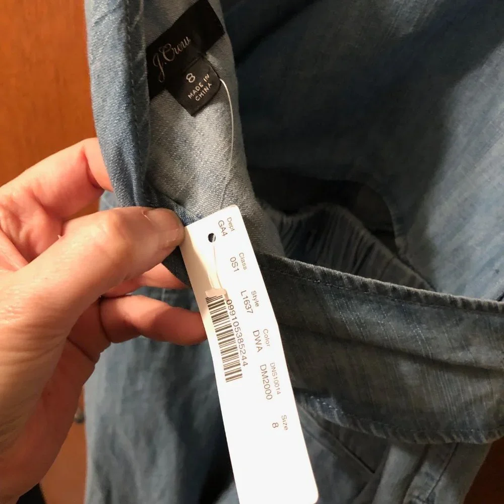 This is THE J Crew Belted Chambray jumpsuit! Size 8, New with Tag - Picture 5 of 8